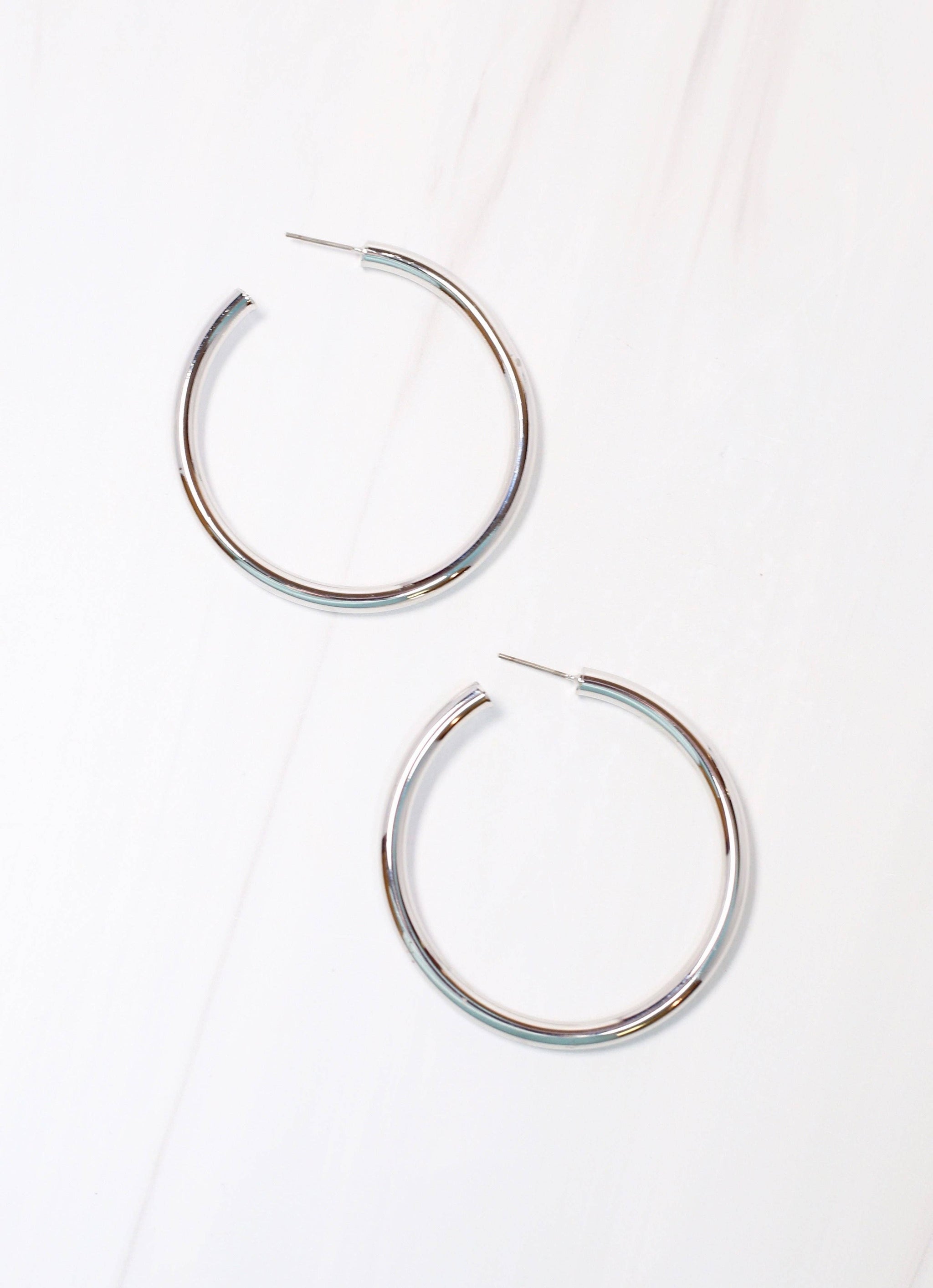 Arden Satin Hoop Earring SILVER