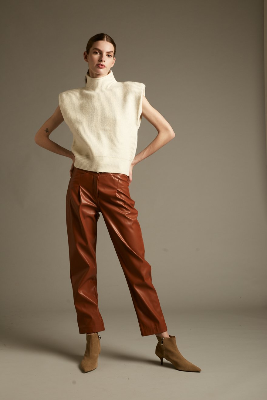 Deluc Philo Cream Turtleneck Sleeveless Sweater